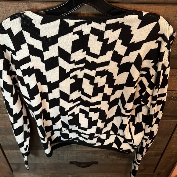 Future Collective knit blouse - Picture 5 of 5